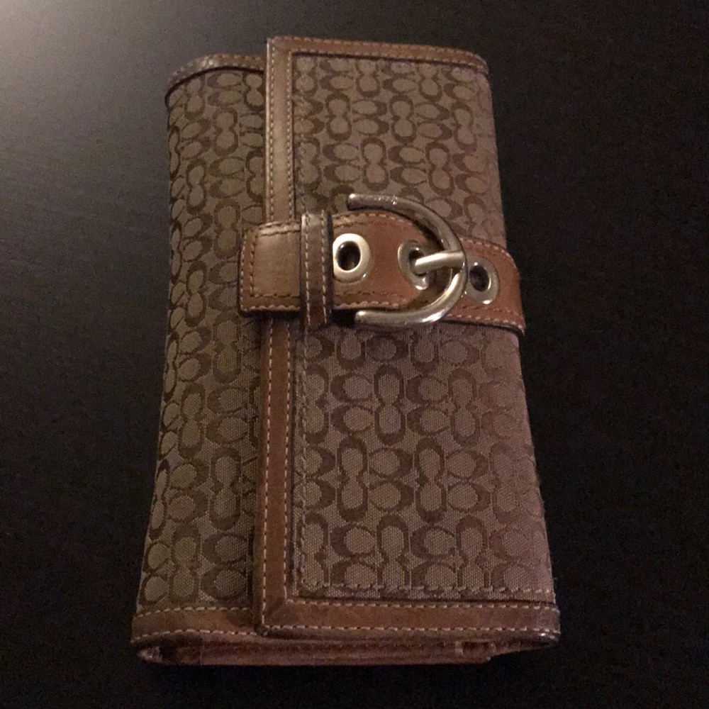 Coach wallet